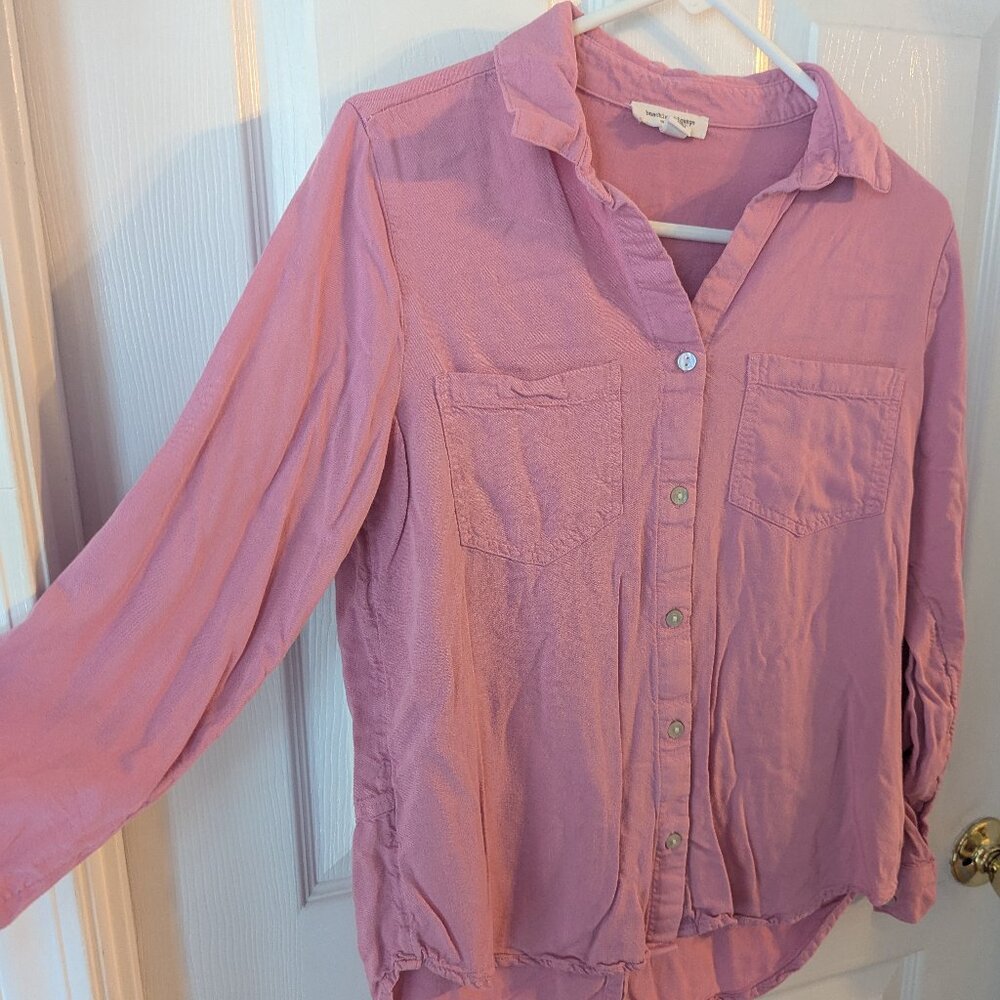 Beach lunch lounge pink button down - small